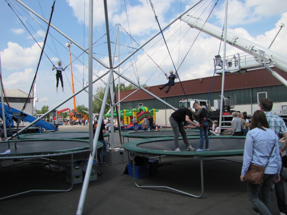 RUTHMANN Familientag Bungee-Trampolin 