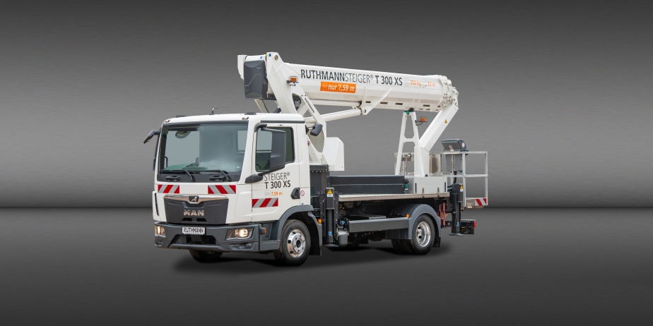 Der neue, kompakte RUTHMANN STEIGER® T 300 XS: 30 Meter Arbeitshöhe und 23 Meter max. Reichweite bei nur 7,59 Metern Fahrzeuglänge. 