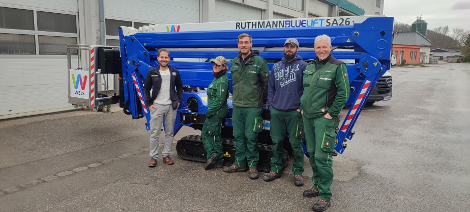 Übergabe der Ruthmann Bluelift SA 26