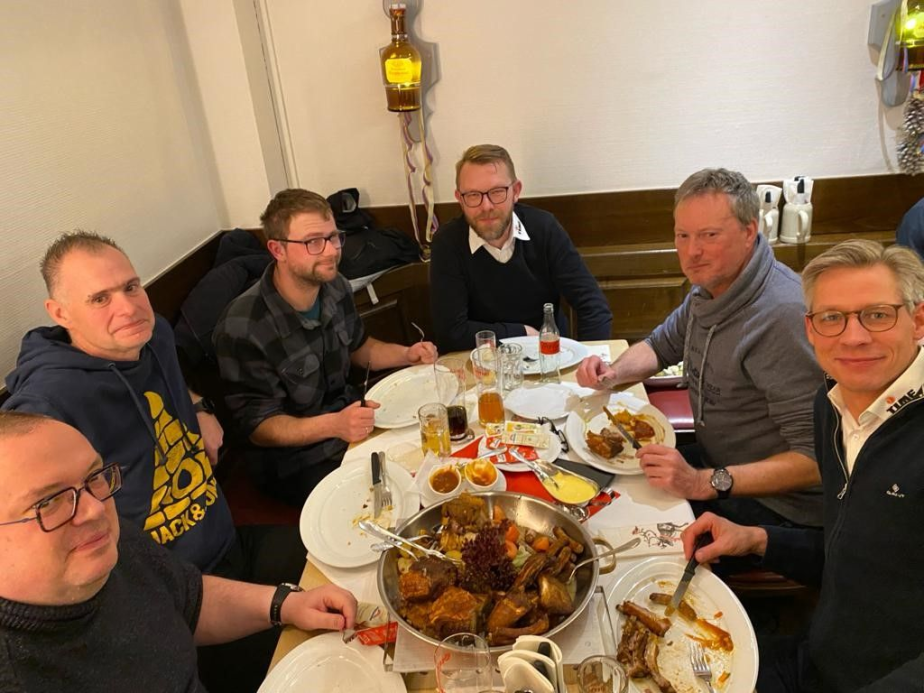 Abendessen im Brauhaus mit Firma MAES