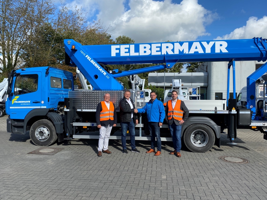 Felbermayr Deutschland übernimmt zwei RUTHMANN STEIGER T 360