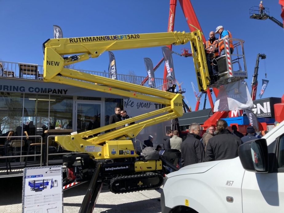 RUTHMANN BLUELIFT SA 20 Raupenarbeitsbühne auf der bauma 2025